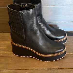 Dolce Vita platform boots